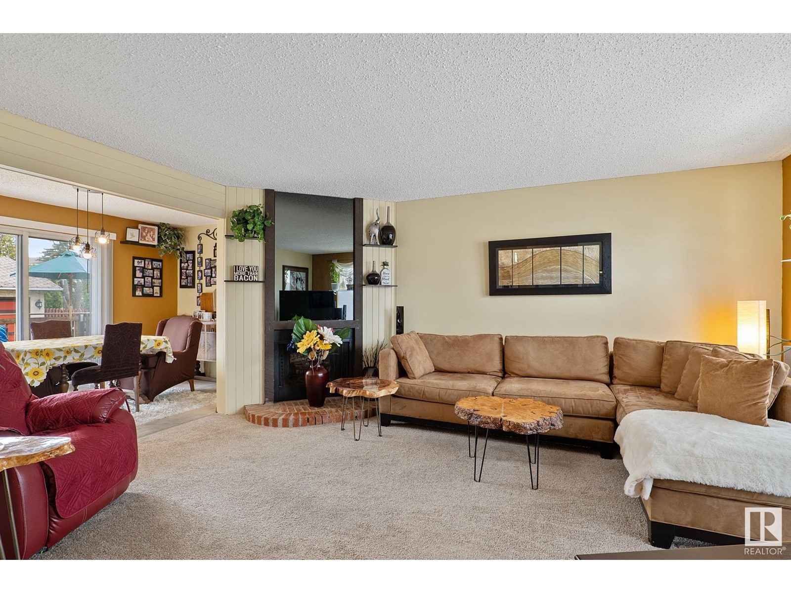 Property at 16903 110 ST NW image 4