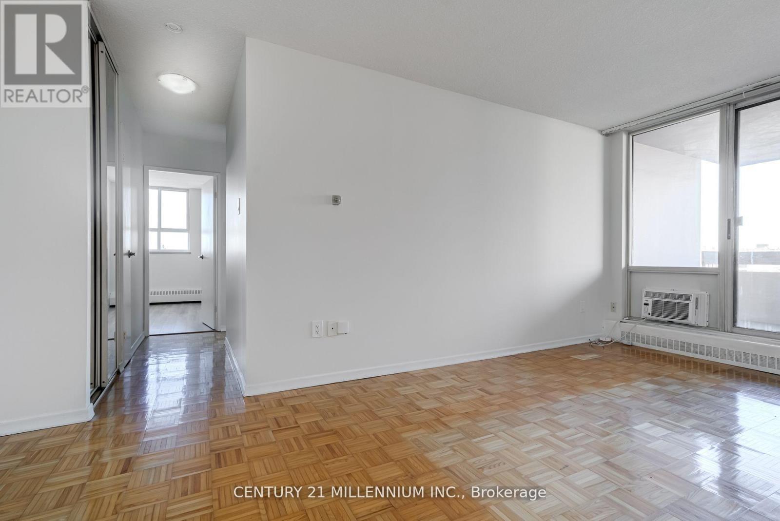 712 - 1615 Bloor Street, Mississauga, Ontario  L4X 1S2 - Photo 23 - W12091141
