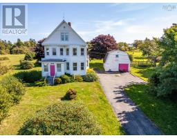 8838 Highway 1, Meteghan River, Ca