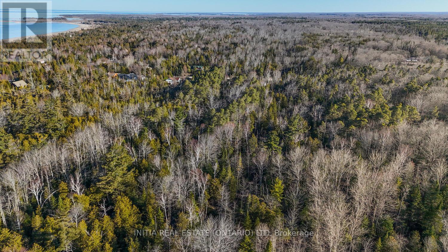 450 Sauble Falls Parkway, South Bruce Peninsula, Ontario  N0H 2G0 - Photo 18 - X12091194
