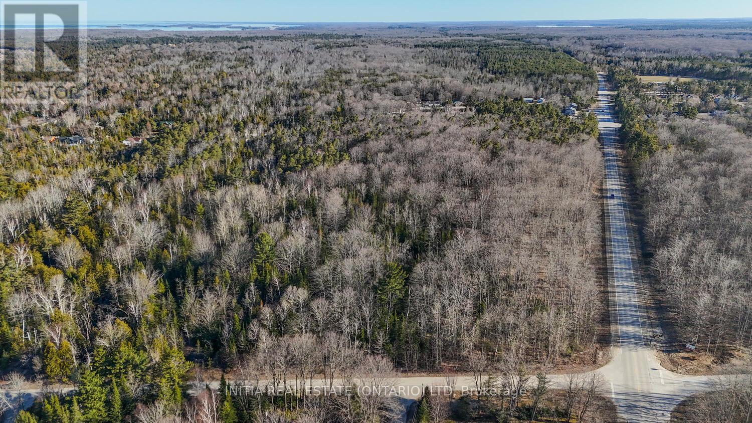 450 Sauble Falls Parkway, South Bruce Peninsula, Ontario  N0H 2G0 - Photo 32 - X12091194