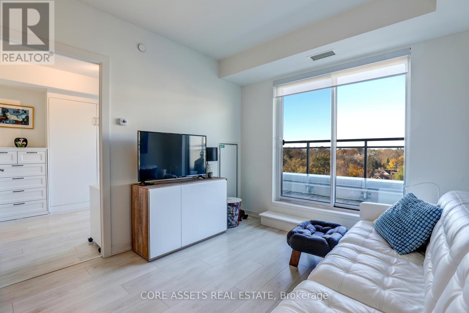 709 - 223 St Clair Avenue W, Toronto, Ontario  M4V 1R3 - Photo 13 - C12090983