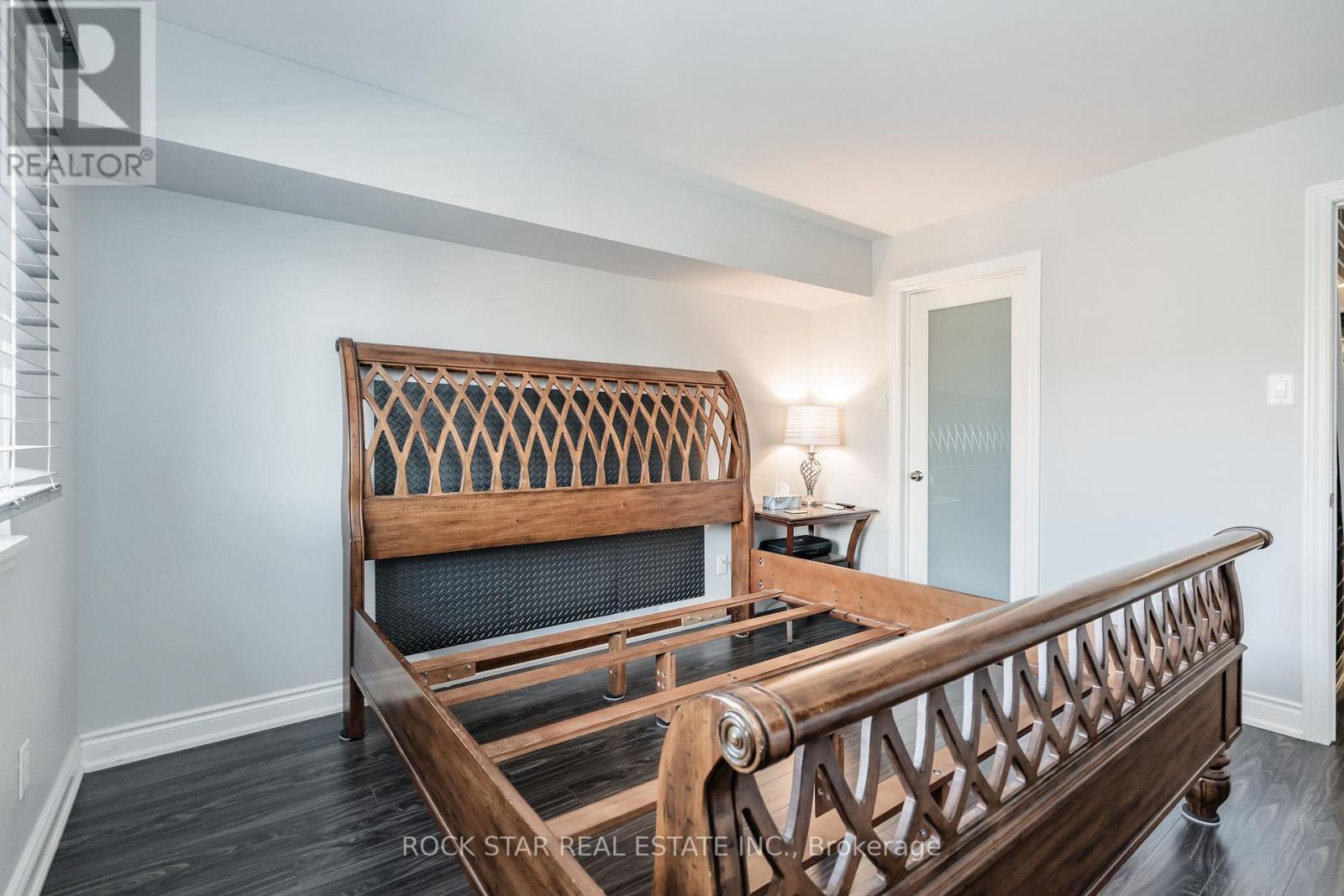 1731 - 1478 Pilgrims Way, Oakville, Ontario  L6M 3G7 - Photo 23 - W12091164
