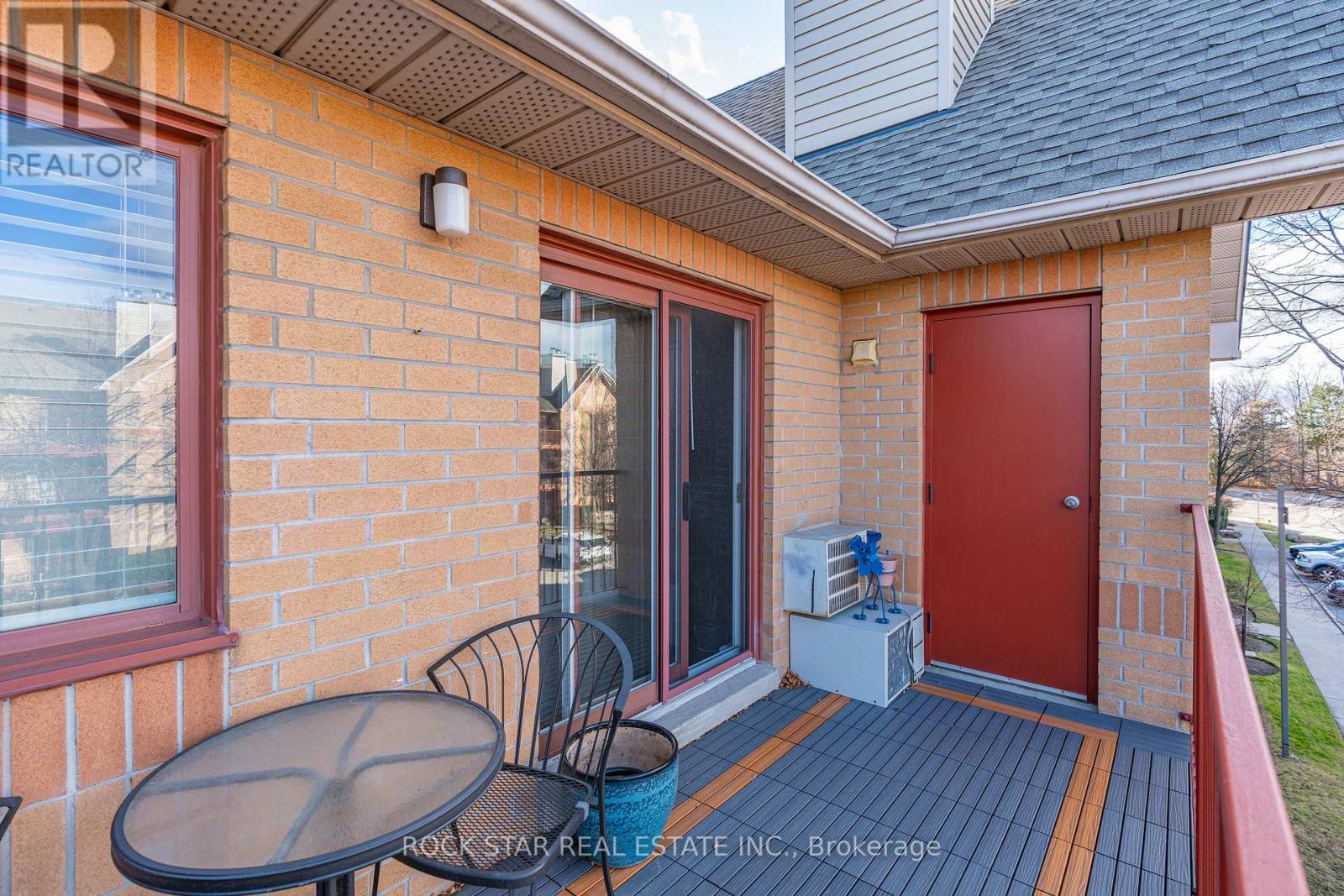1731 - 1478 Pilgrims Way, Oakville, Ontario  L6M 3G7 - Photo 33 - W12091164