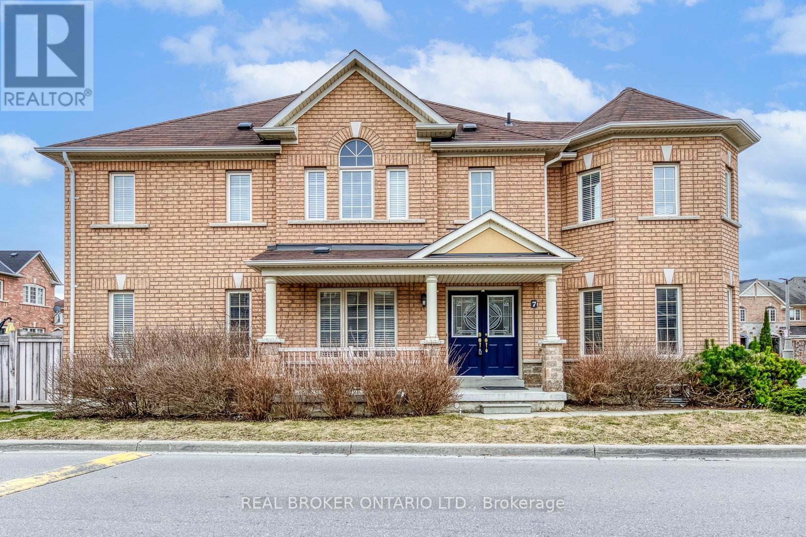 Property at 7 GIFFORD GATE image 1