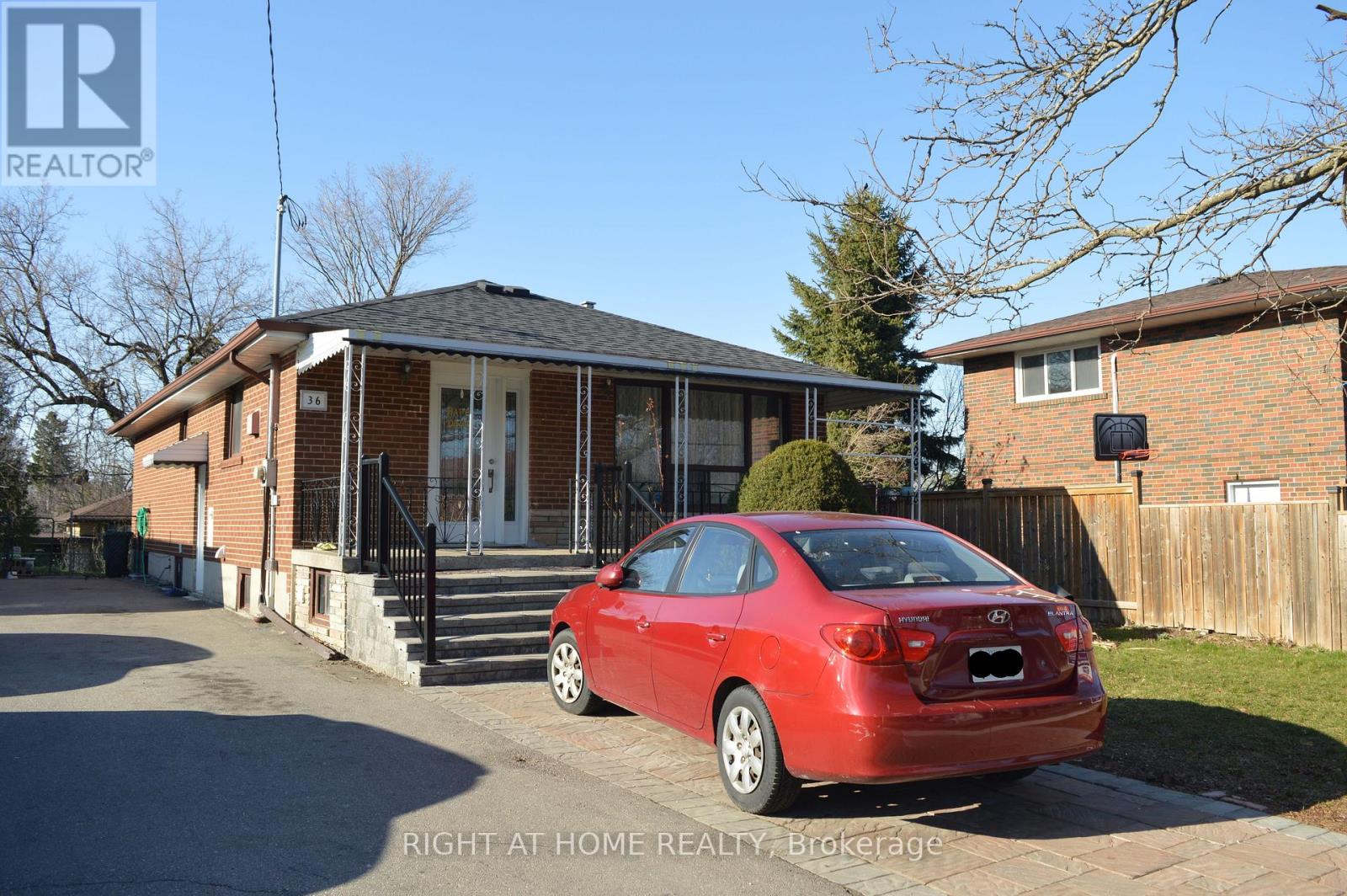 Property at 36 DELAWANA DRIVE image 4
