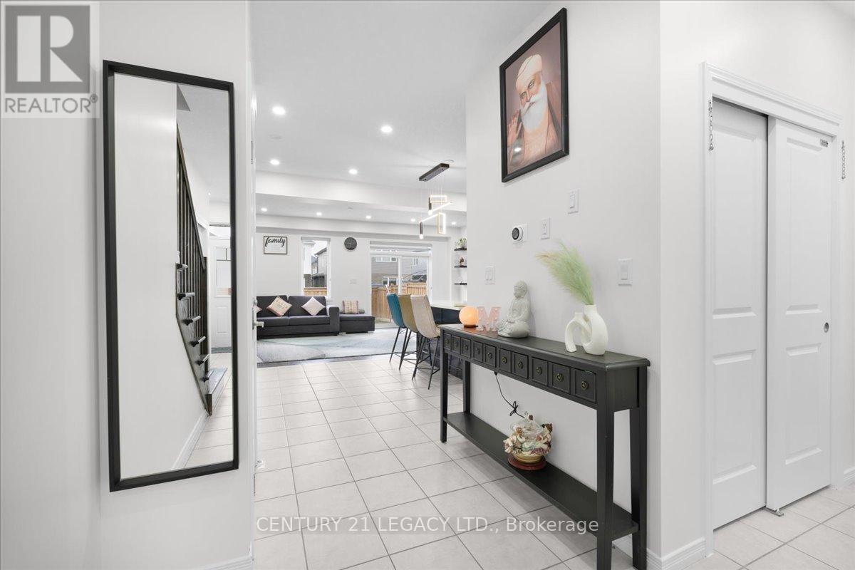 Property at 83 BEAUCHAMP DRIVE image 5