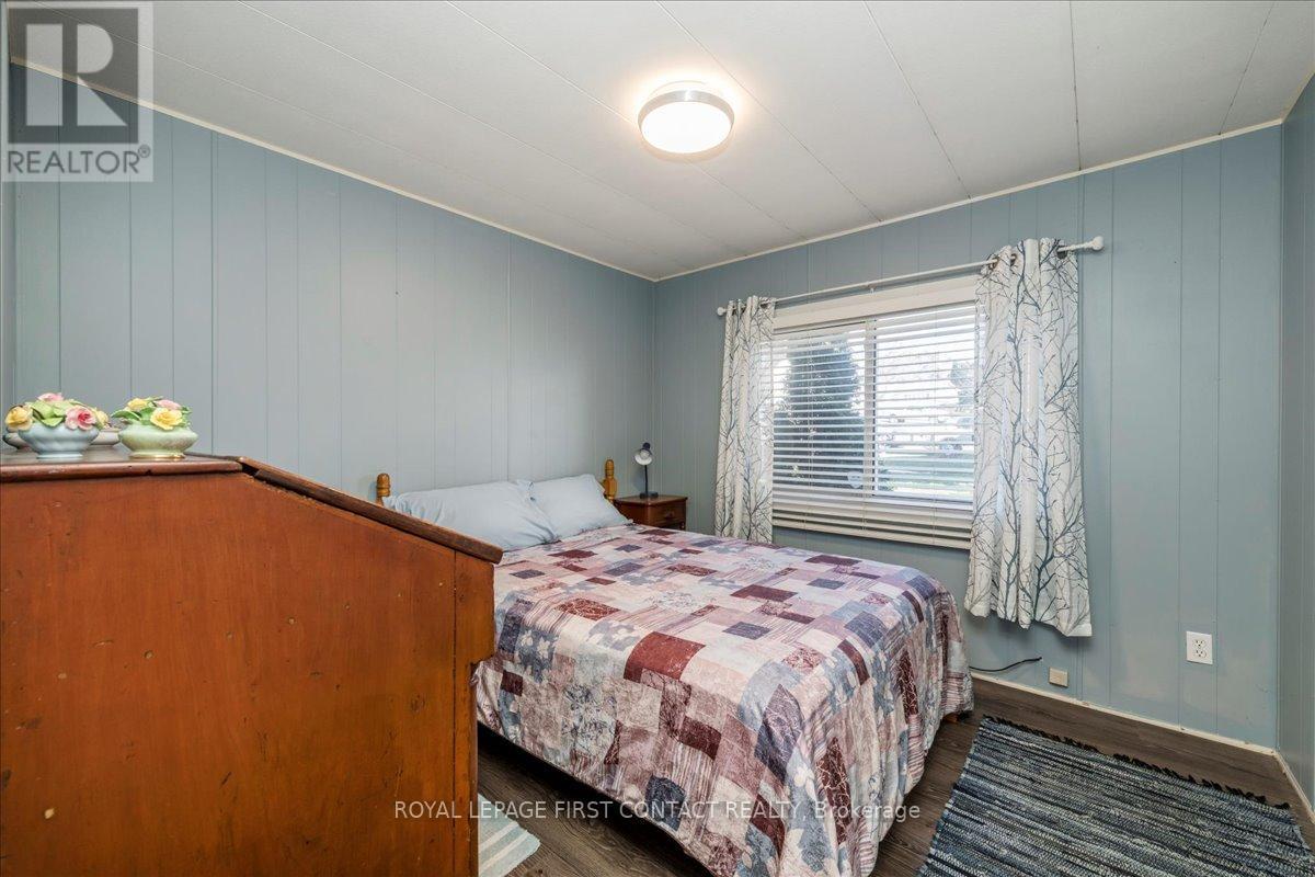 23 Mimosa Crescent, Innisfil, Ontario  L9S 1P9 - Photo 18 - N12091225