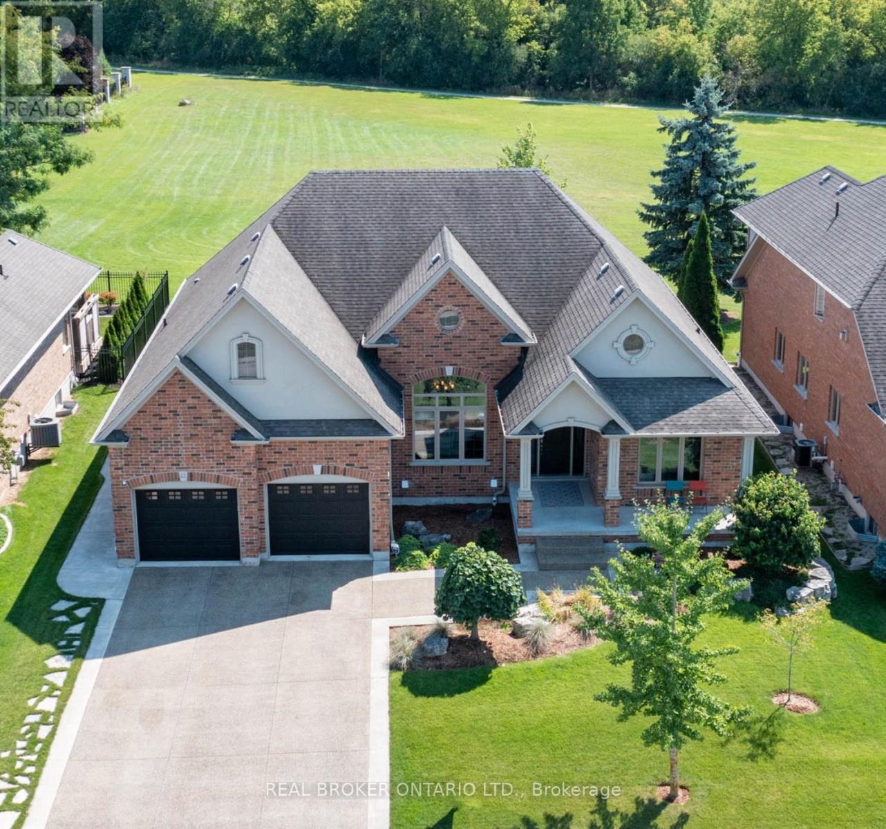Property at 22 BLACK MAPLE CRESCENT image 1
