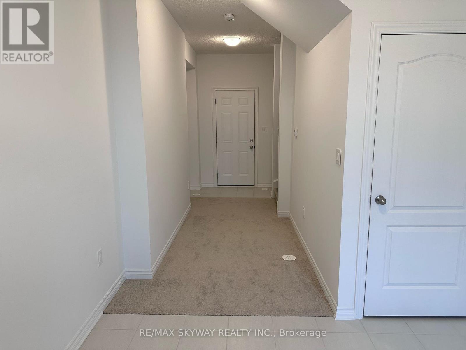 14 Springdale Avenue, Caledon, Ontario  L7C 4L5 - Photo 6 - W12090664