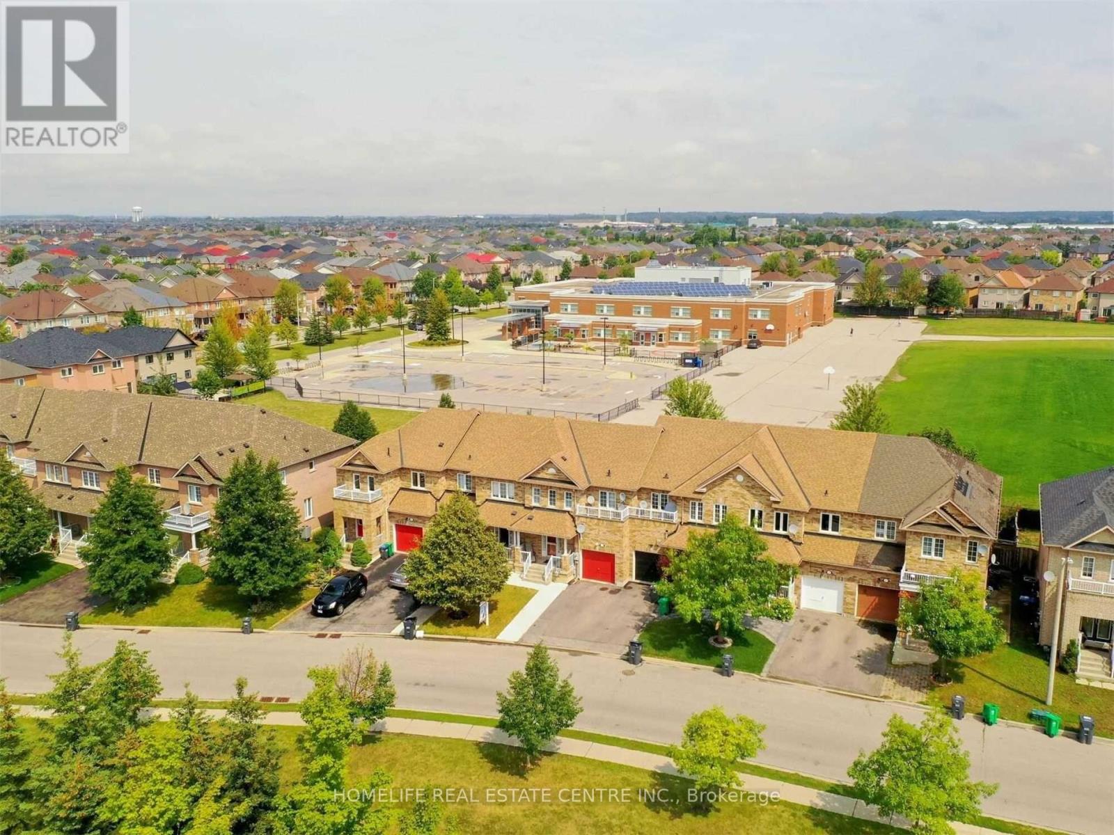 77 Beavervalley Drive, Brampton, Ontario  L7A 3R3 - Photo 37 - W12090478