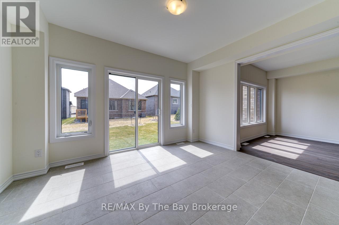 8 Frederica Crescent, Wasaga Beach, Ontario  L9Z 0N1 - Photo 15 - S12091283