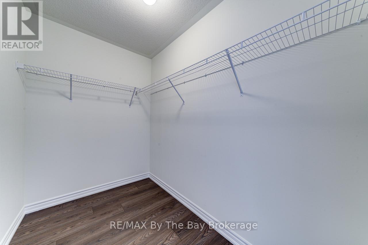 8 Frederica Crescent, Wasaga Beach, Ontario  L9Z 0N1 - Photo 30 - S12091283