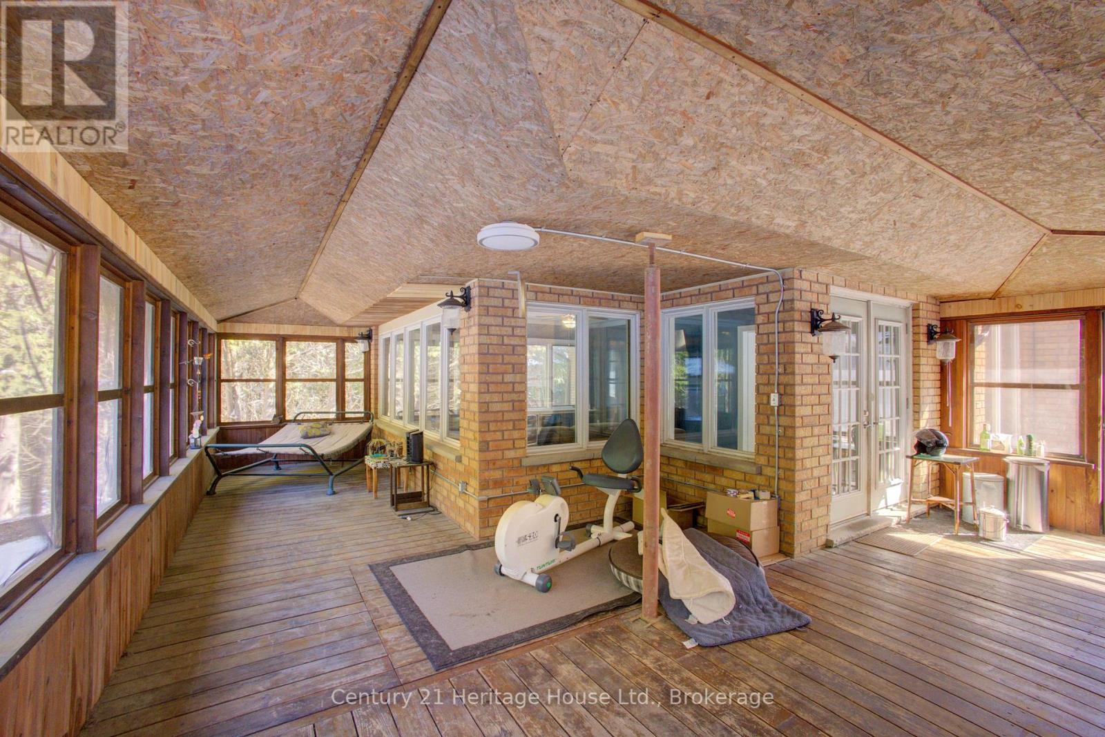 473480 Camp Oliver Road, West Grey, Ontario  N0C 1K0 - Photo 29 - X12091267