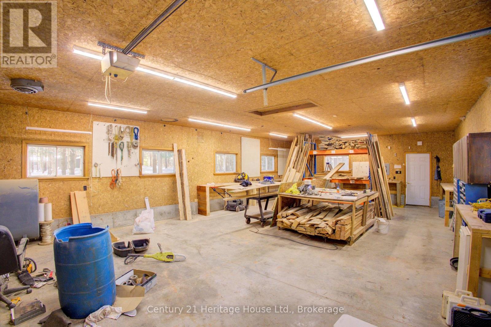 473480 Camp Oliver Road, West Grey, Ontario  N0C 1K0 - Photo 37 - X12091267