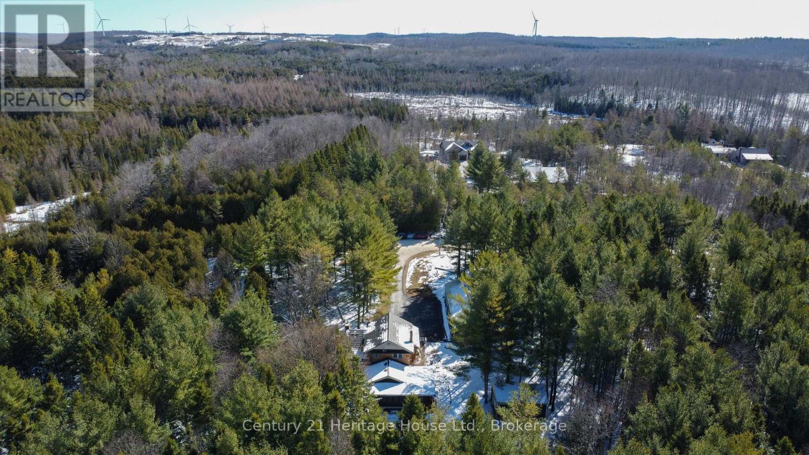 473480 Camp Oliver Road, West Grey, Ontario  N0C 1K0 - Photo 45 - X12091267