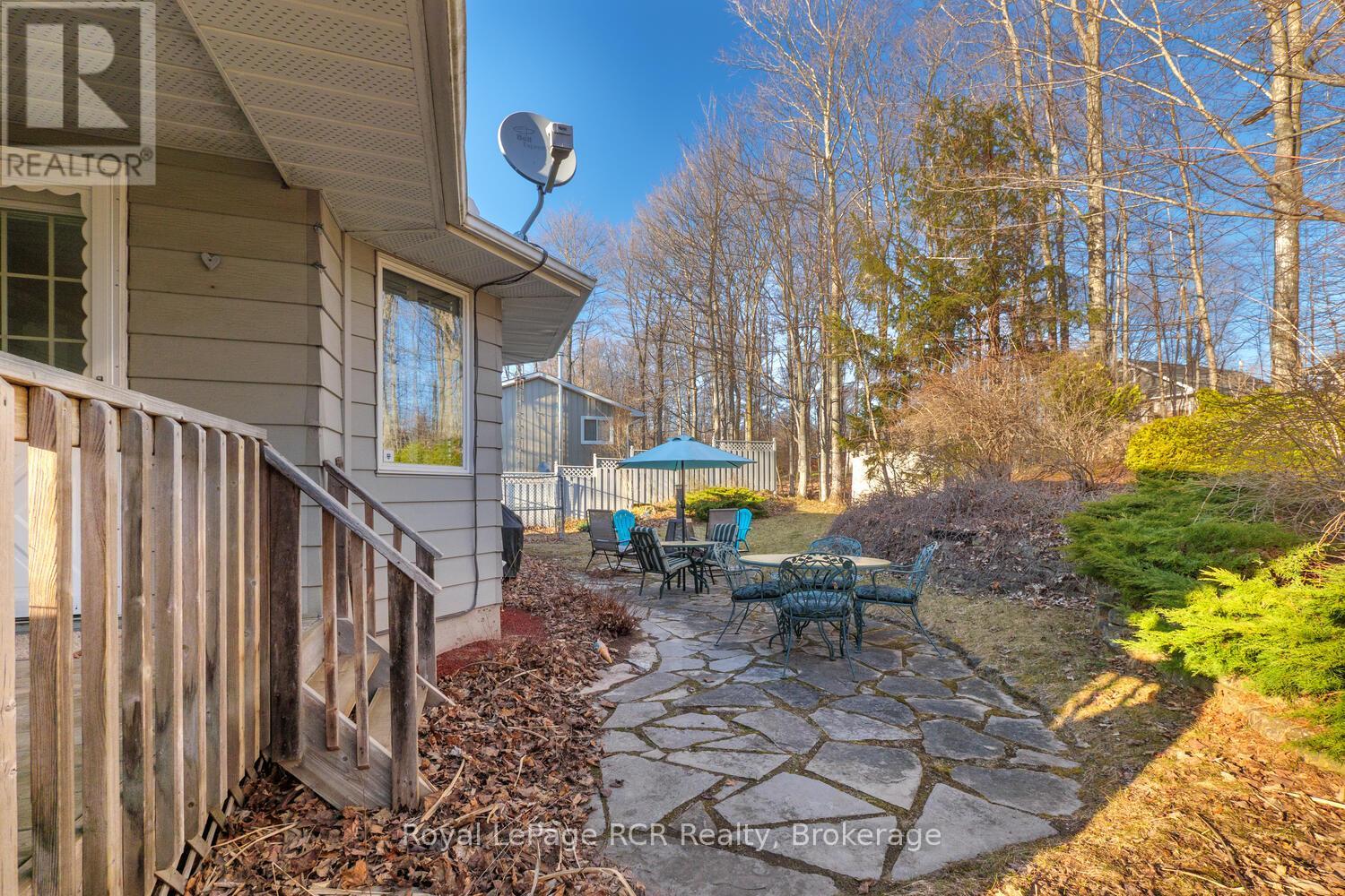 27 Carson Lake Crescent, South Bruce Peninsula, Ontario  N0H 2G0 - Photo 33 - X12091282
