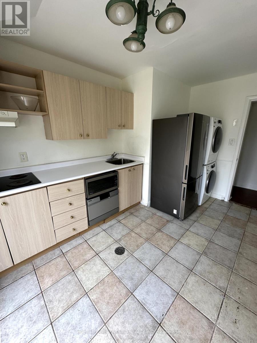 119 Burbank Drive, Toronto, Ontario  M2K 1N6 - Photo 6 - C12091258