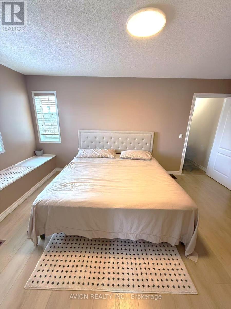 Main&second Floors - 428 Bur Oak Avenue, Markham, Ontario  L6C 2S1 - Photo 3 - N12091275