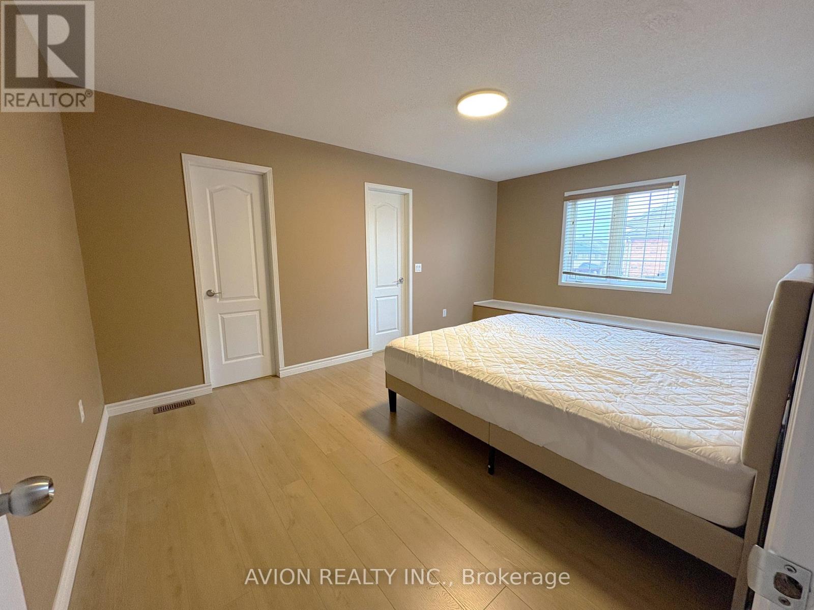 Main&second Floors - 428 Bur Oak Avenue, Markham, Ontario  L6C 2S1 - Photo 4 - N12091275