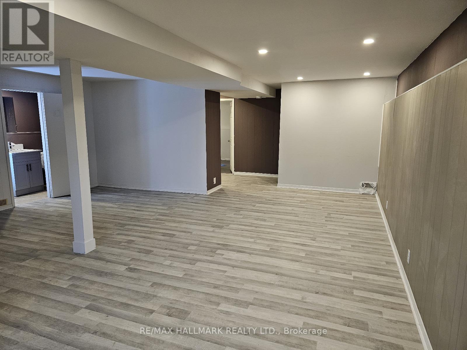 Lower - 1015 Lebanon Drive, Innisfil, Ontario  L9S 2B7 - Photo 1 - N12091290