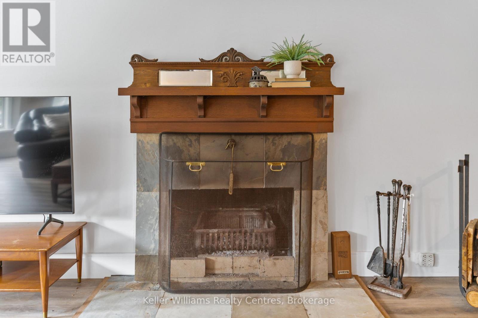 17 Thomas Street, South Bruce Peninsula, Ontario  N0H 2T0 - Photo 25 - X12090090