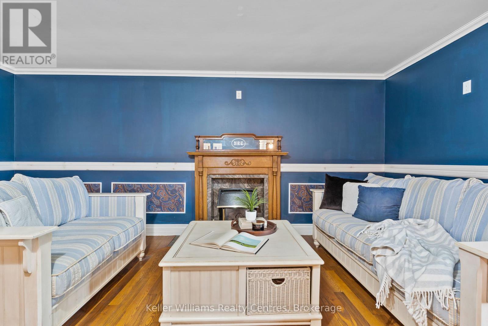 17 Thomas Street, South Bruce Peninsula, Ontario  N0H 2T0 - Photo 34 - X12090090