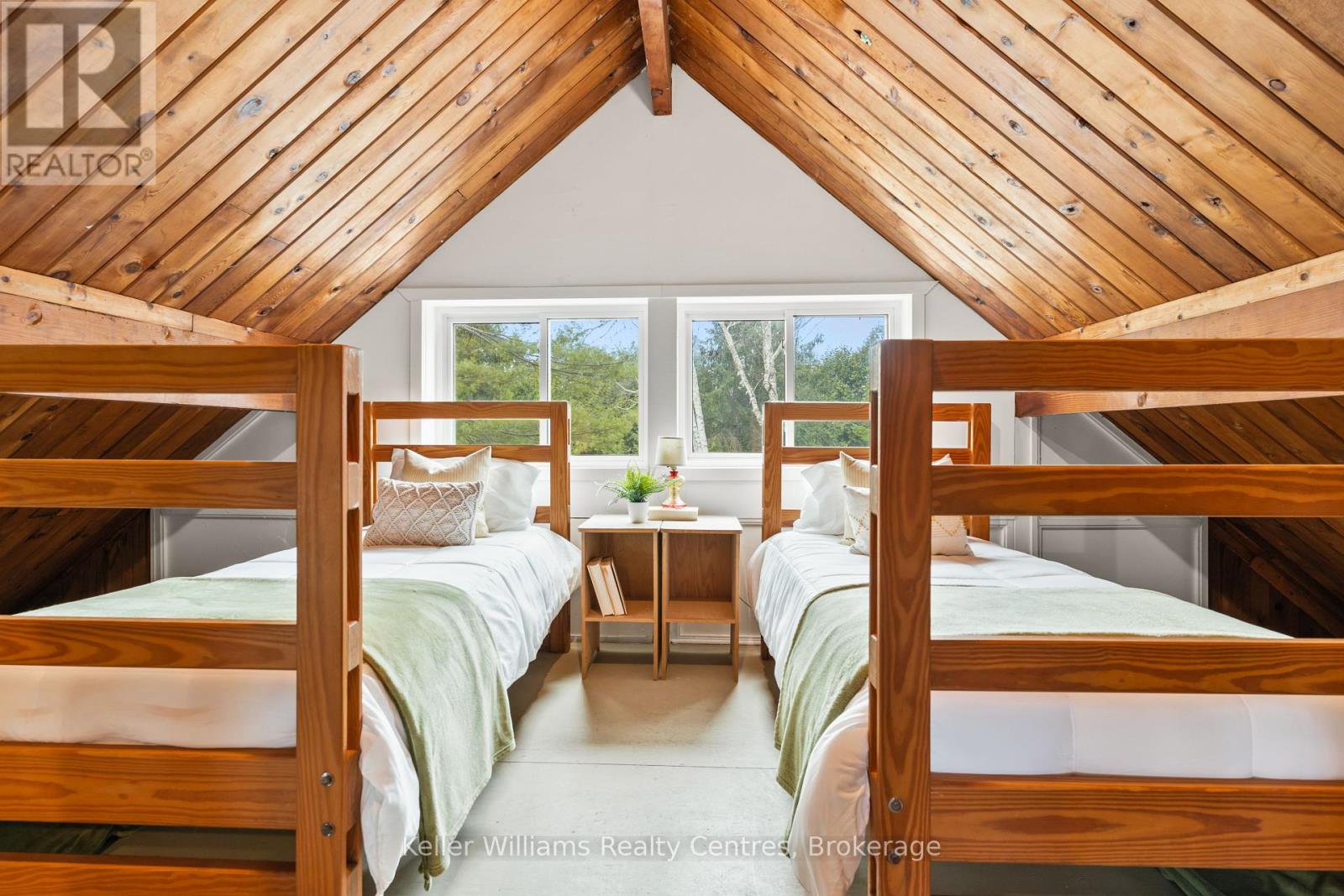 17 Thomas Street, South Bruce Peninsula, Ontario  N0H 2T0 - Photo 42 - X12090090