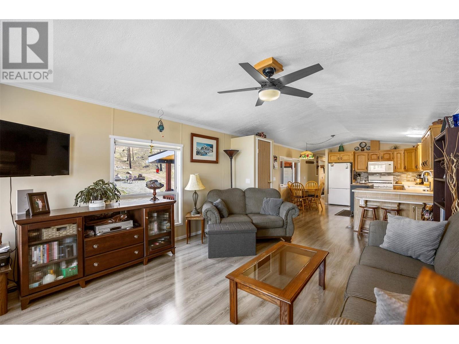 1832 Mound-Loon Lake Road, Clinton, British Columbia  V0K 1K0 - Photo 17 - 10343359