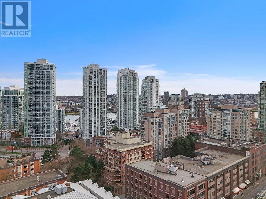 Listing Picture 35 of 36 : 404 238 ALVIN NAROD MEWS, Vancouver / 溫哥華 - 魯藝地產 Yvonne Lu Group - MLS Medallion Club Member