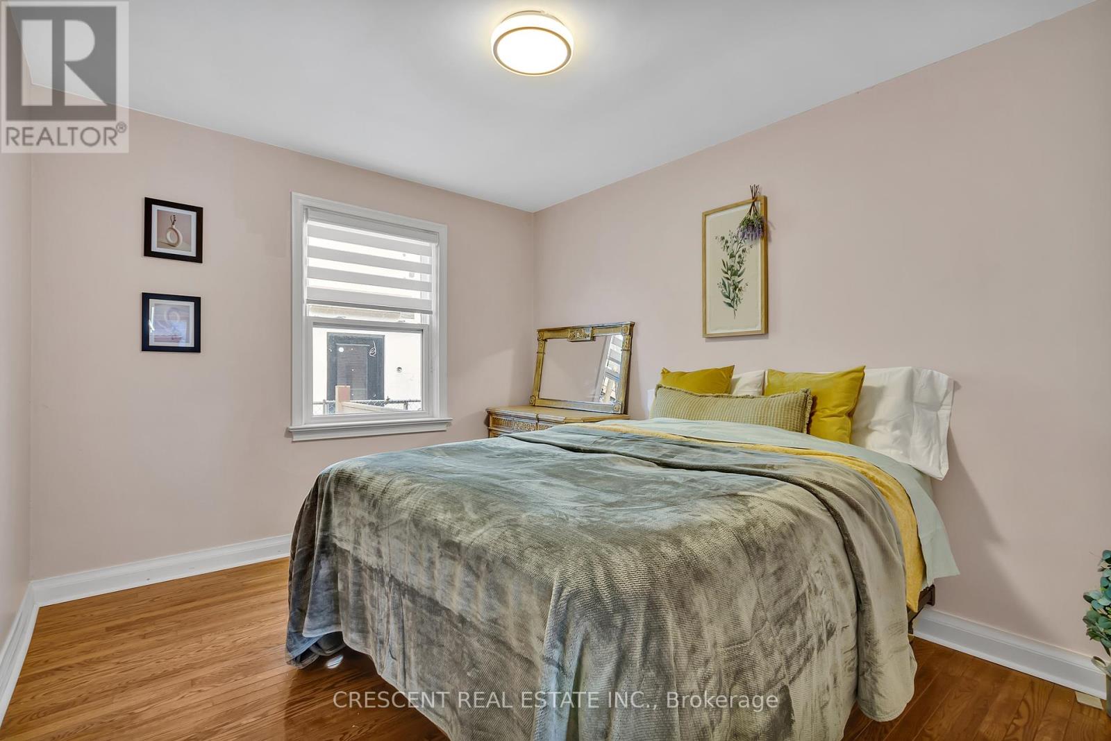 1520 Garnet Avenue, Mississauga, Ontario  L5G 4C8 - Photo 15 - W12027320