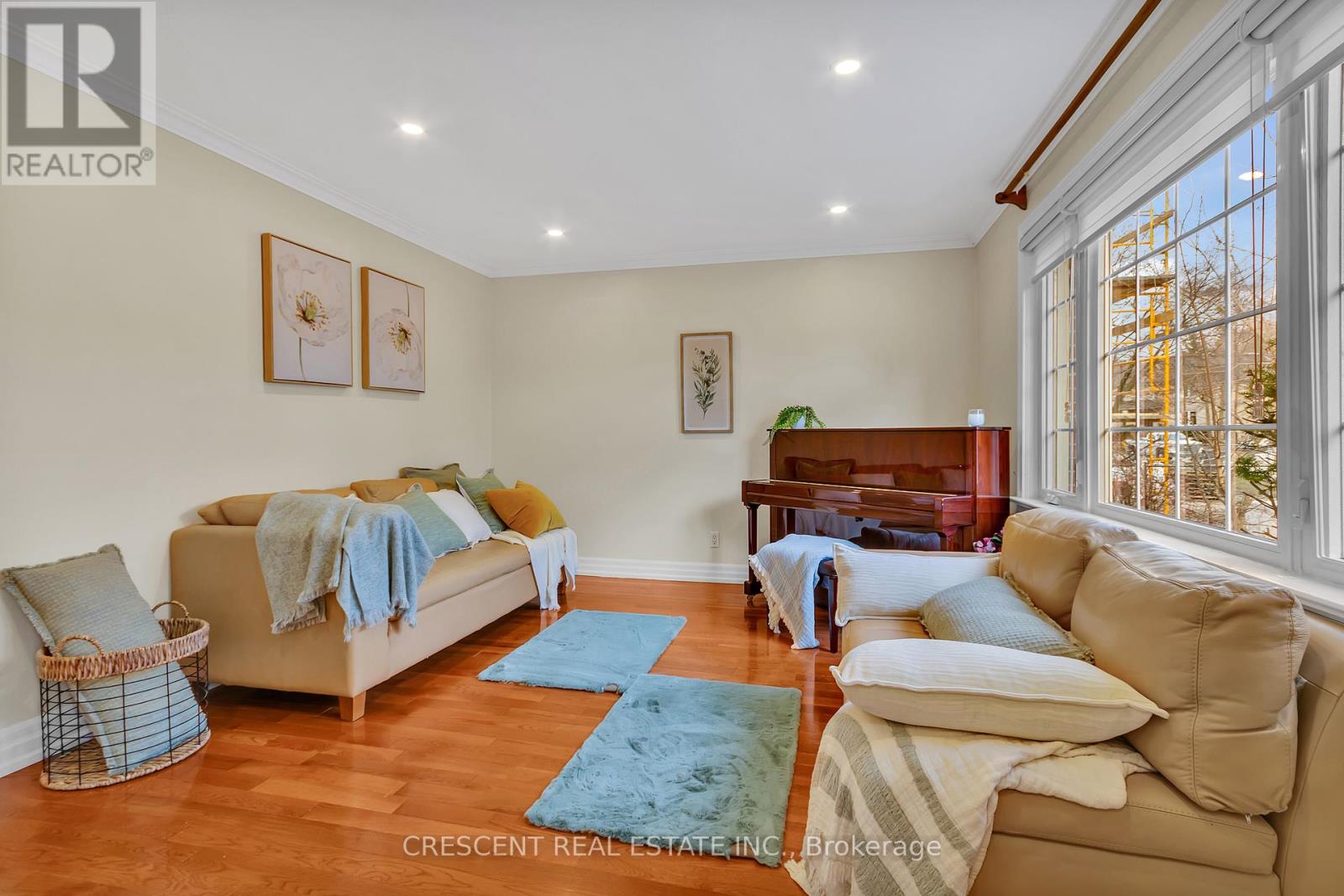 1520 Garnet Avenue, Mississauga, Ontario  L5G 4C8 - Photo 6 - W12027320
