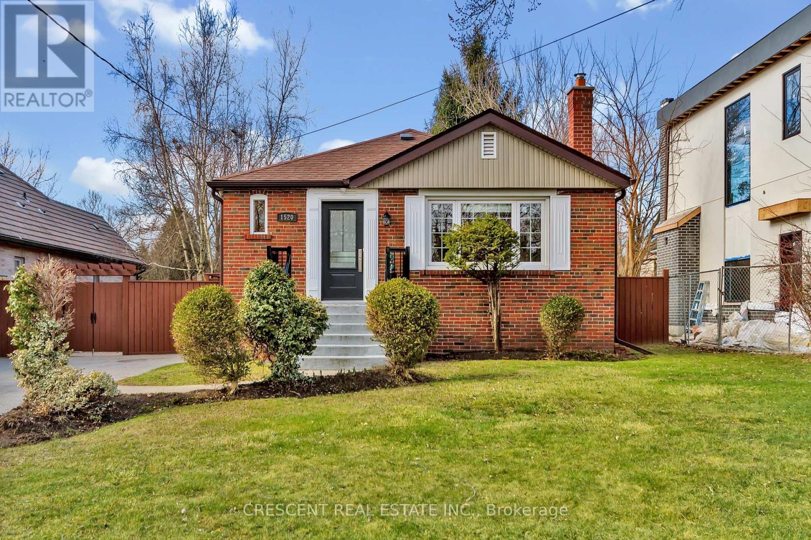1520 Garnet Avenue, Mississauga, Ontario  L5G 4C8 - Photo 44 - W12027320