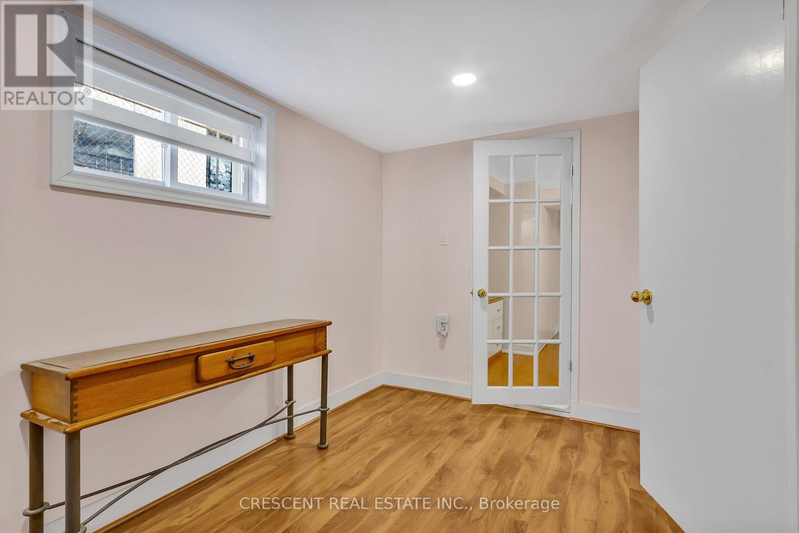 1520 Garnet Avenue, Mississauga, Ontario  L5G 4C8 - Photo 33 - W12027320