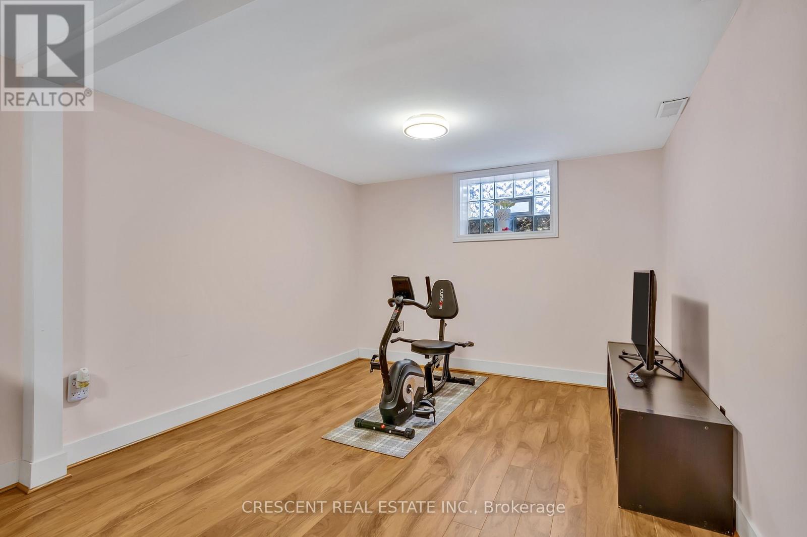1520 Garnet Avenue, Mississauga, Ontario  L5G 4C8 - Photo 27 - W12027320