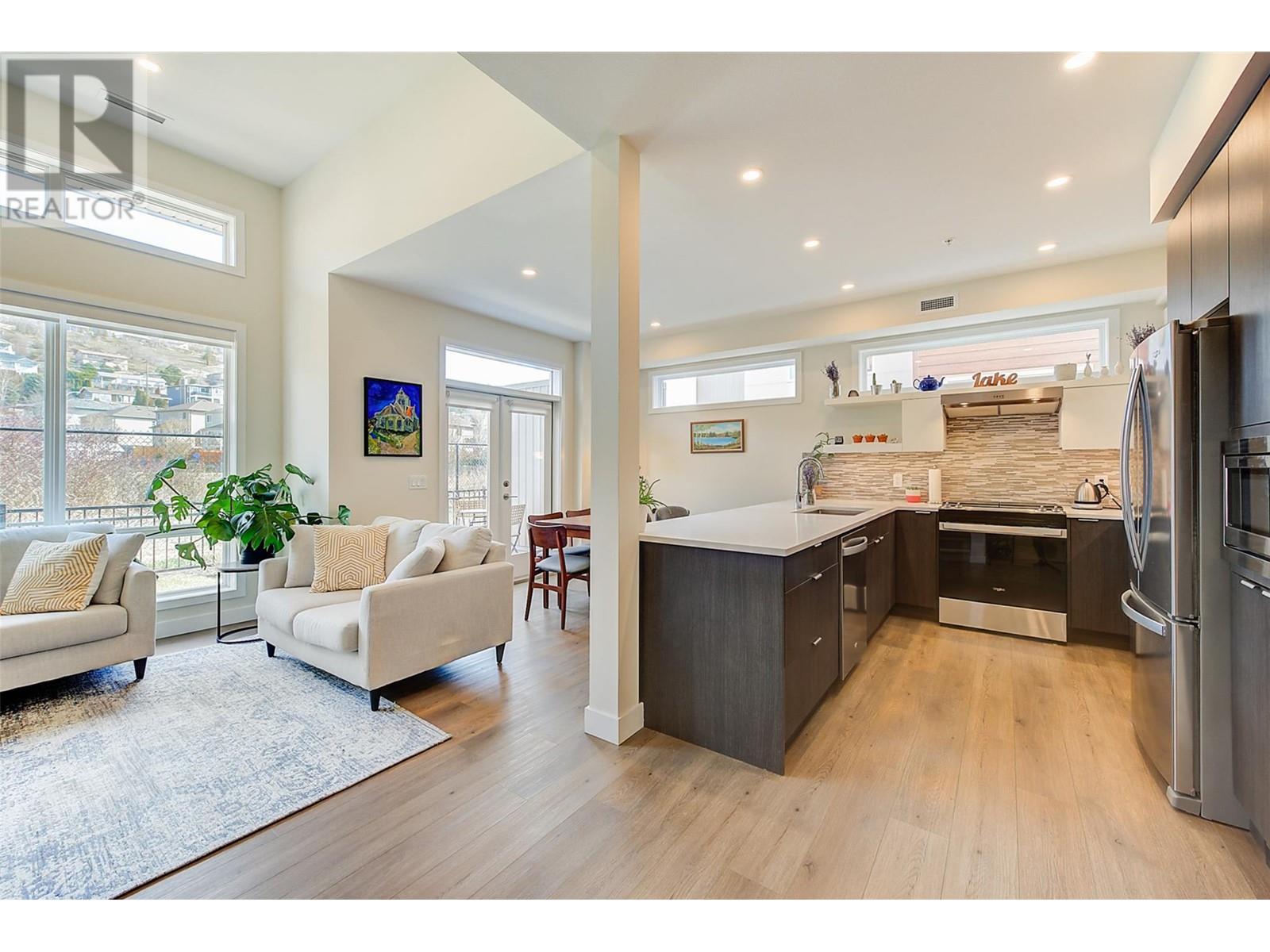 Property at 3719 Woodsdale Road Unit# 15 Lot# 15 image 3