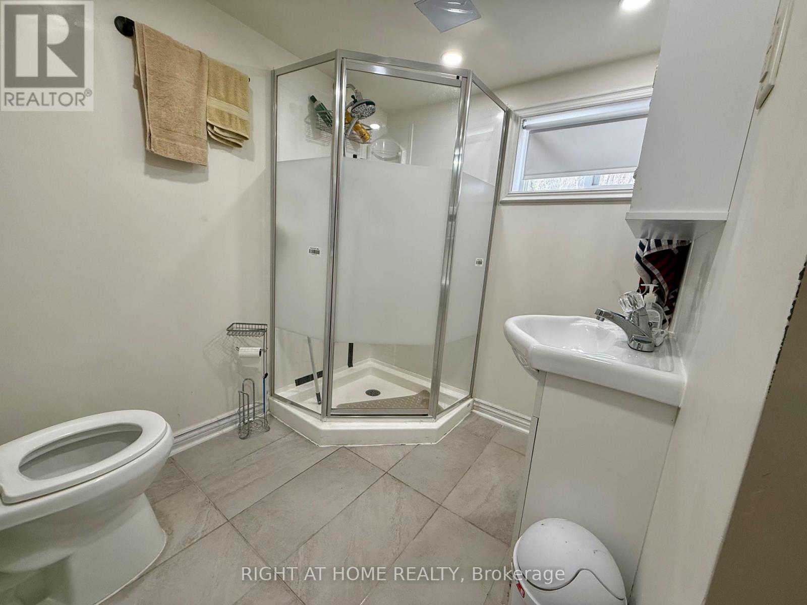 Bsmt - 497 Farewell Street, Oshawa (Donevan), Ontario  L1H 6M4 - Photo 19 - E12091352