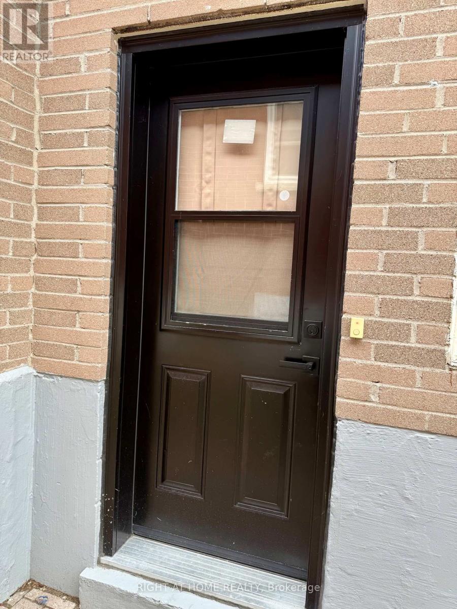 Bsmt - 497 Farewell Street, Oshawa (Donevan), Ontario  L1H 6M4 - Photo 2 - E12091352