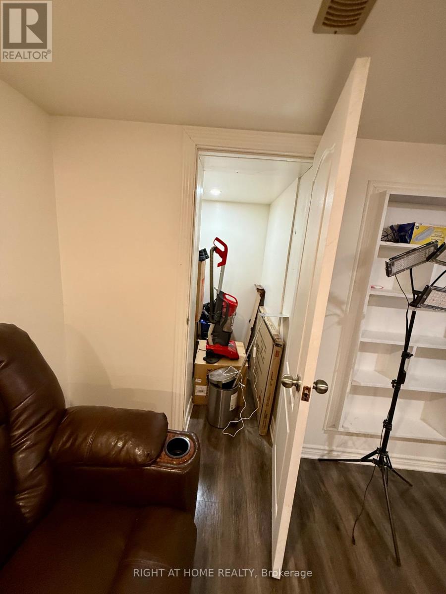 Bsmt - 497 Farewell Street, Oshawa (Donevan), Ontario  L1H 6M4 - Photo 24 - E12091352