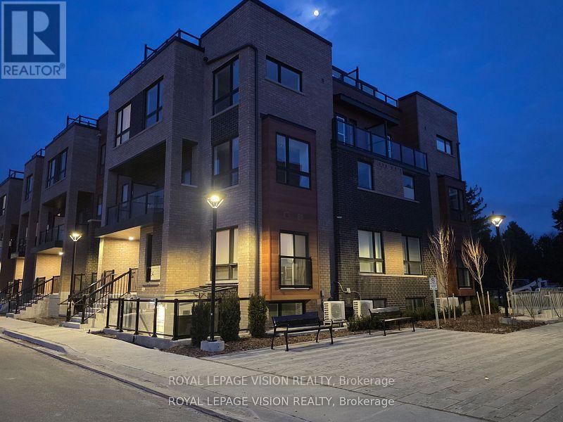 Property at 264 - 24 LYTHAM GRN CIRCLE image 1