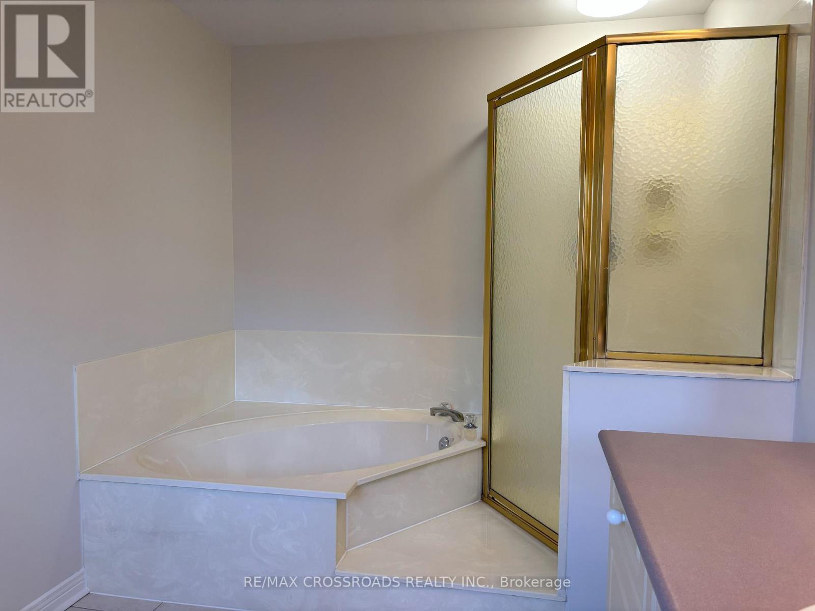 110 Halterwood Circle, Markham, Ontario  L3P 7T3 - Photo 20 - N12091350