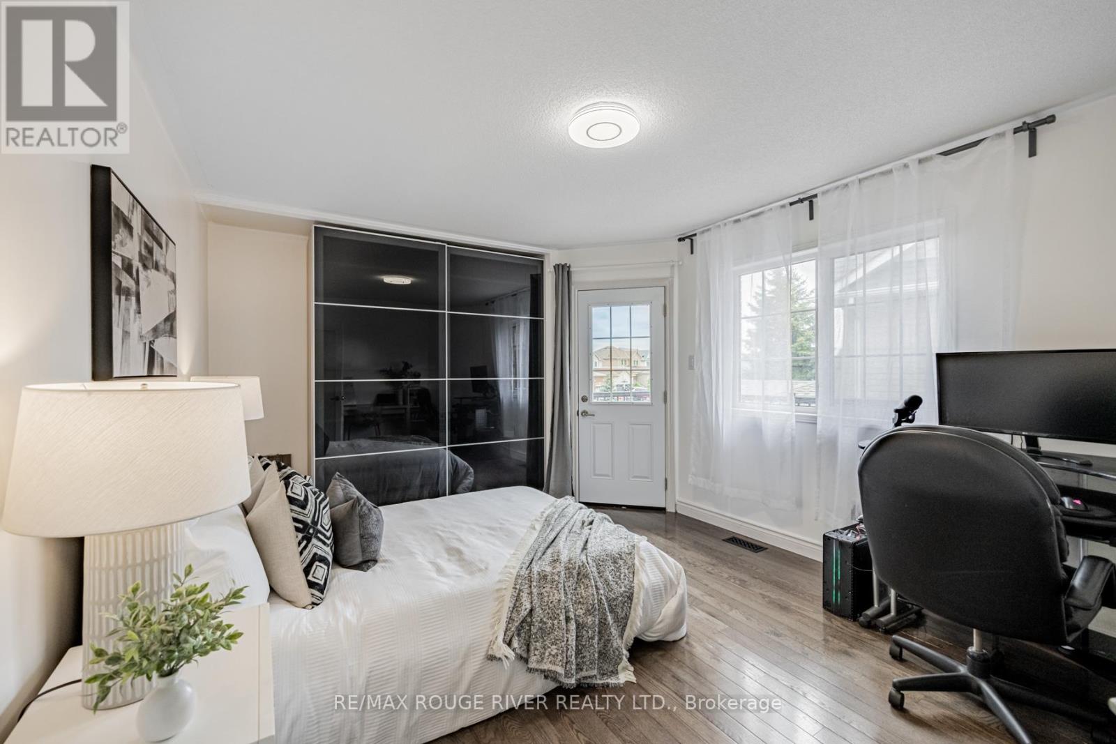 26 Porchlight Road, Brampton, Ontario  L6X 4S2 - Photo 30 - W12091347