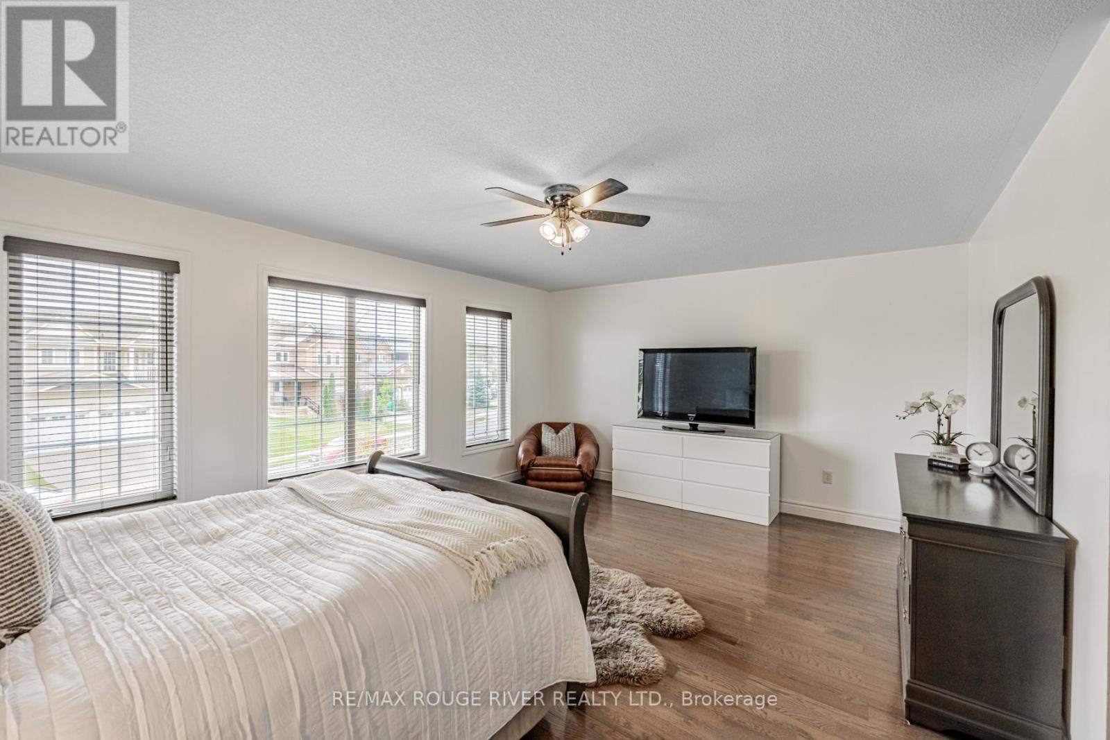 26 Porchlight Road, Brampton, Ontario  L6X 4S2 - Photo 32 - W12091347