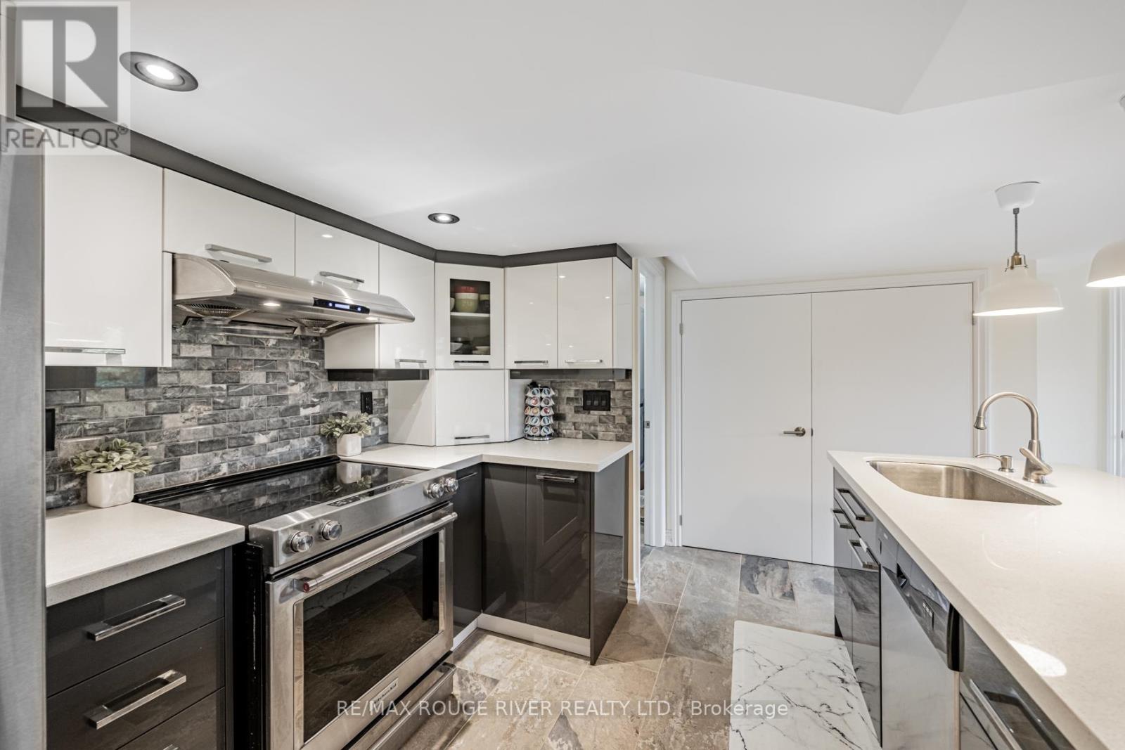 26 Porchlight Road, Brampton, Ontario  L6X 4S2 - Photo 41 - W12091347