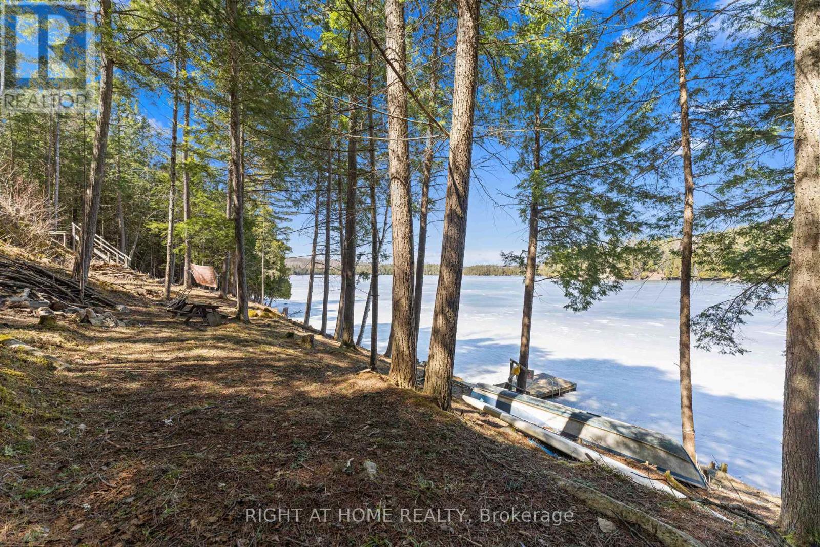 592 Moccasin Lake Road, Brudenell, Ontario  K0J 2E0 - Photo 19 - X12091376