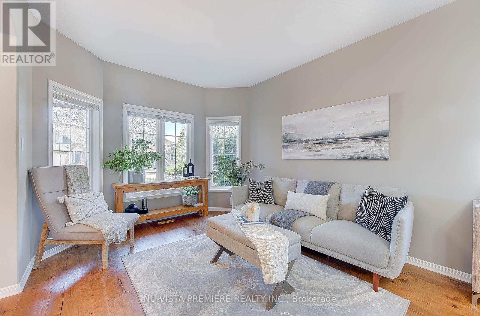 Photo 16 of 49 for 737 Guildwood Boulevard