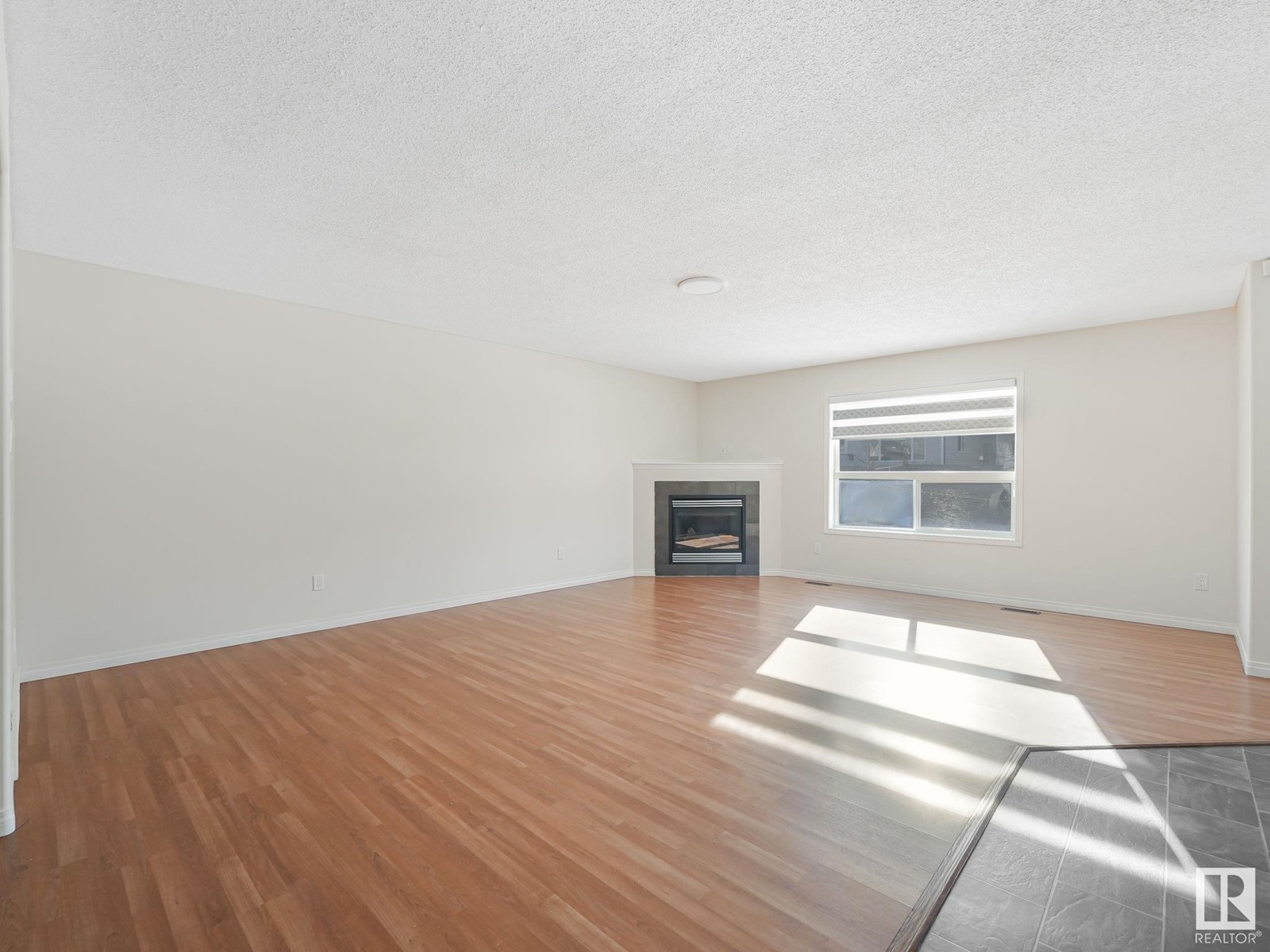 Property at 3331 25 AV NW image 5