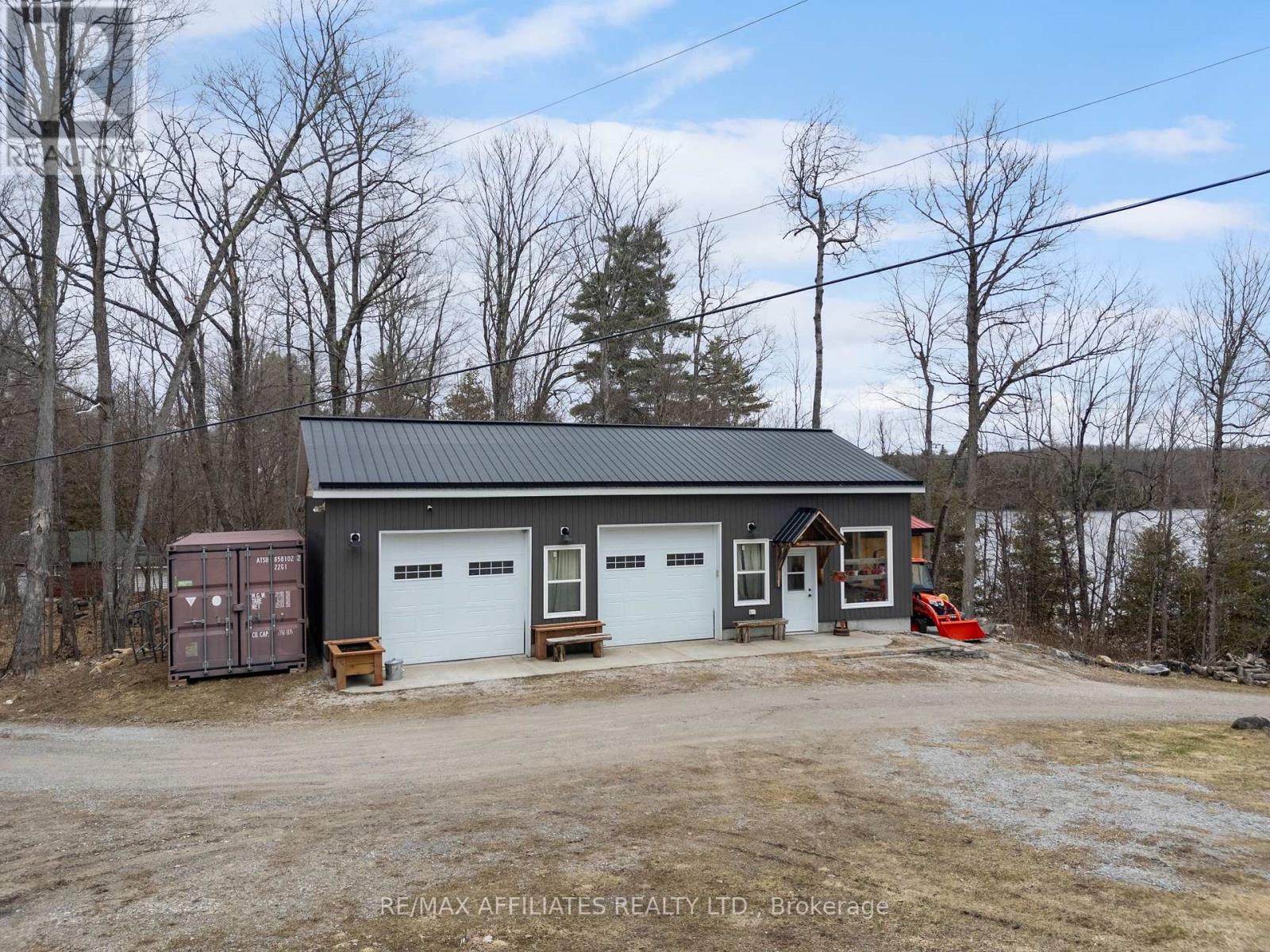 101 Arthur Road, Tay Valley, Ontario  K0H 2B0 - Photo 43 - X12091409
