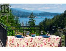 889 Cowan Point Drive, Bowen Island, Ca