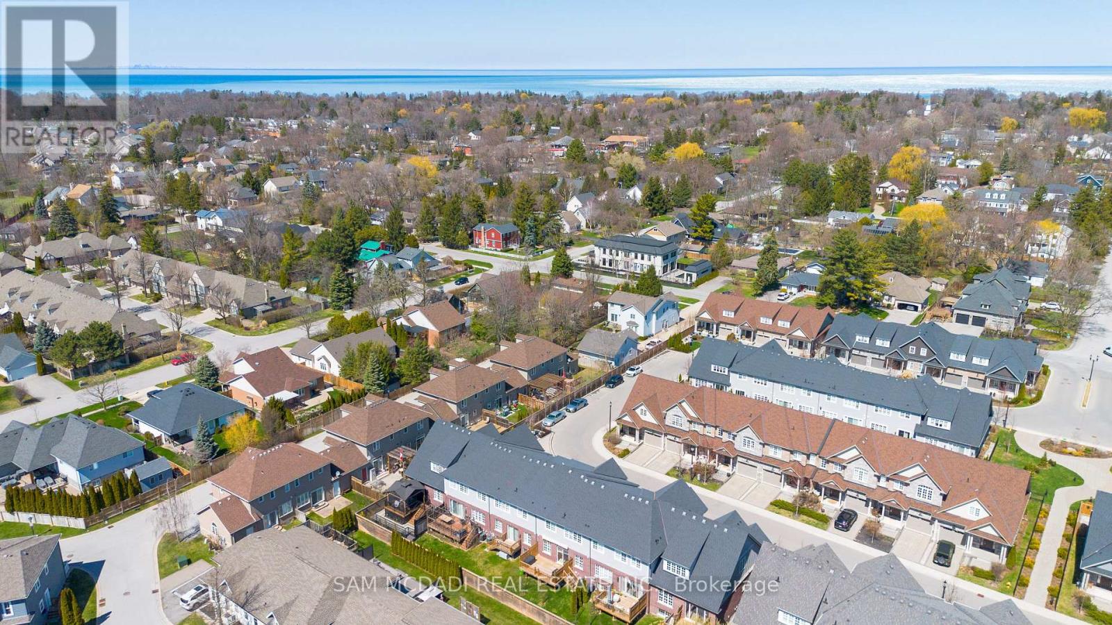 20 Windsor Circle, Niagara-On-The-Lake, Ontario  L0S 1J0 - Photo 41 - X12072404